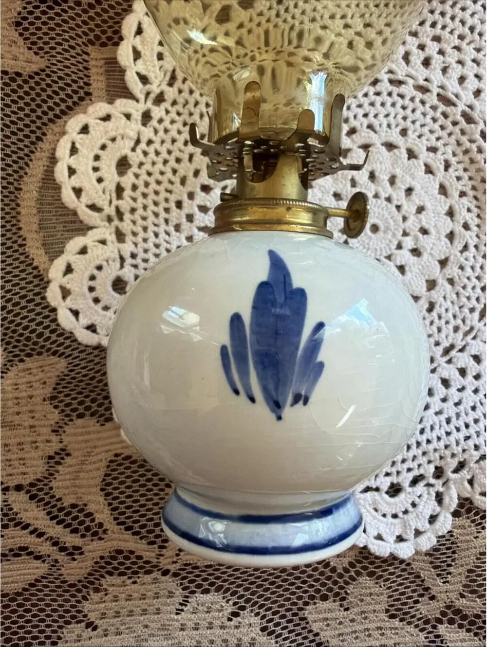 VTG Mini Oil Lamp Delft Blue Windmill Amber Glass Chimney Holland 9” Dutch